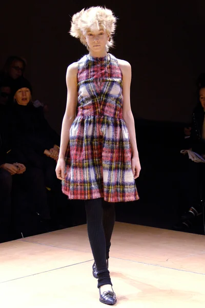 Look 1